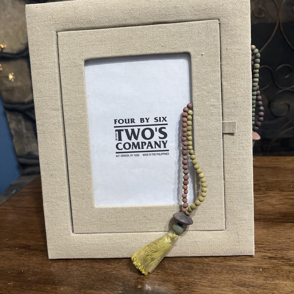 Two's Company NaturaPhoto Picture Frame 4x6 Beaded Tassels Beige Earth Tone NEW